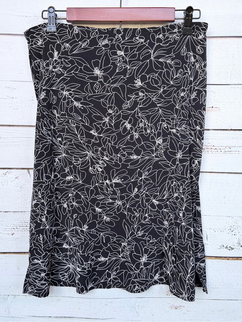 BCBG Max Azria Essentials Line Floral Print A-Line Midi Skirt